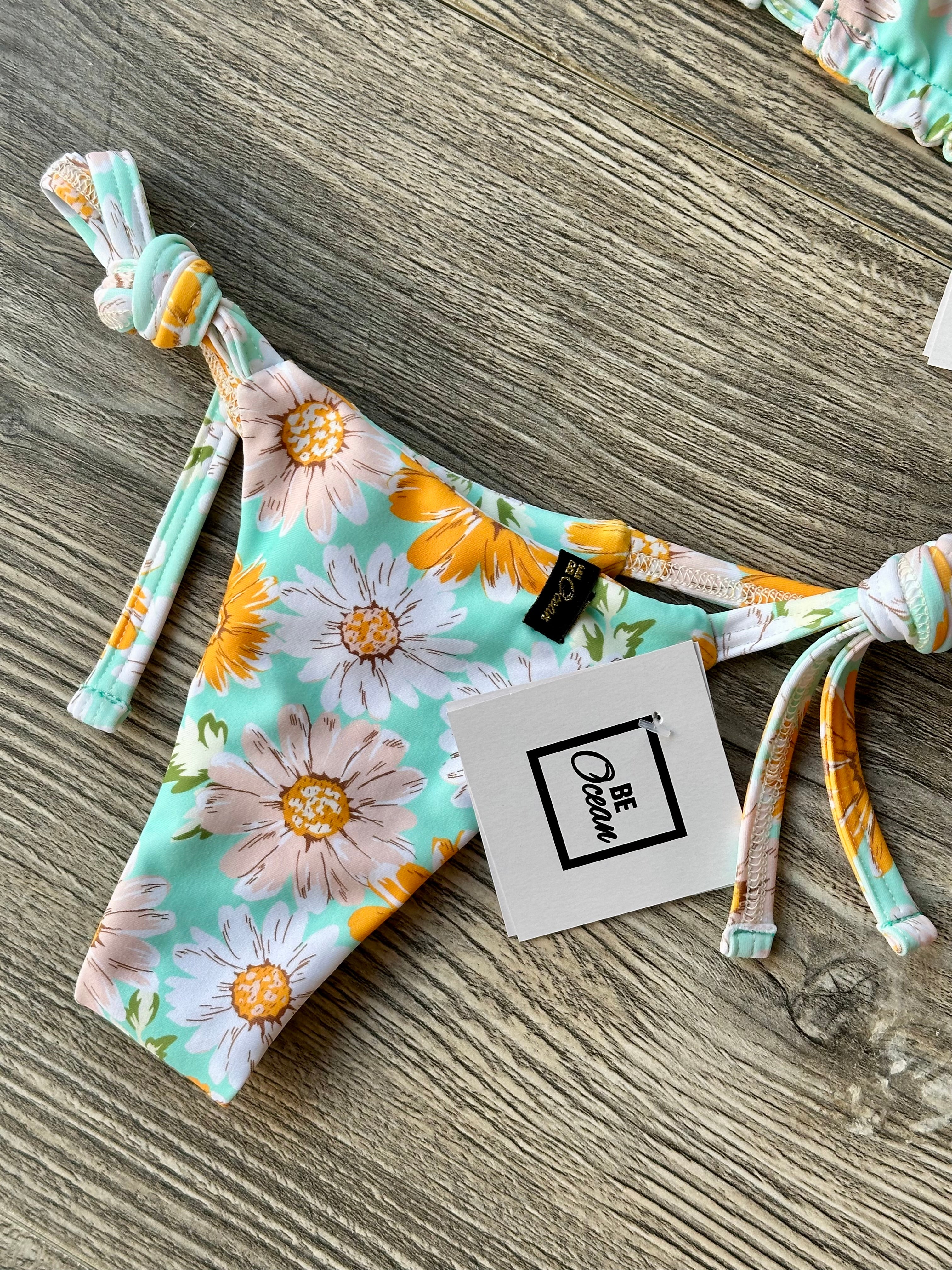 Microbikini Set Aqua flowers