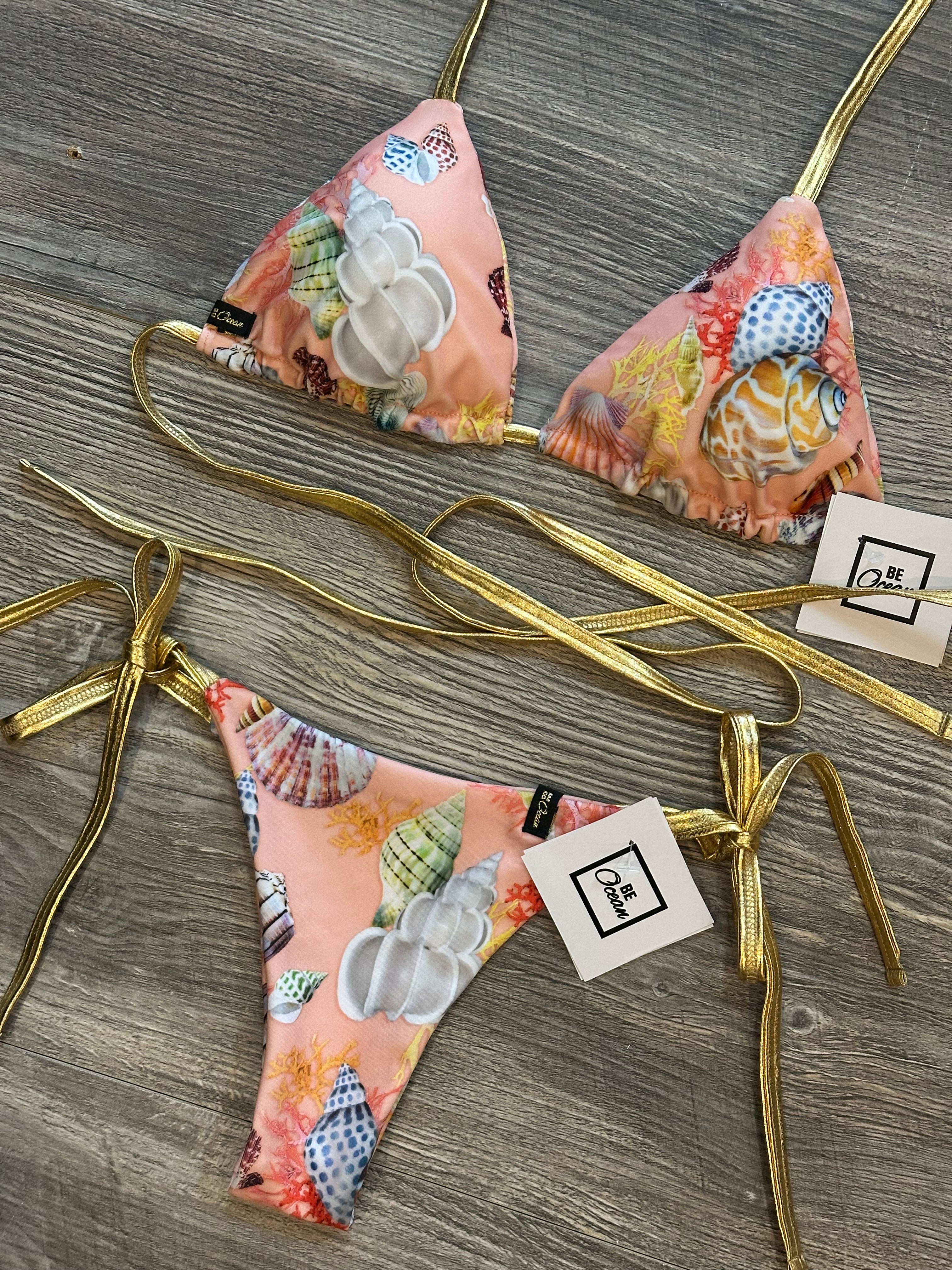 Bikini Set “Pamela” Gold Sea shells
