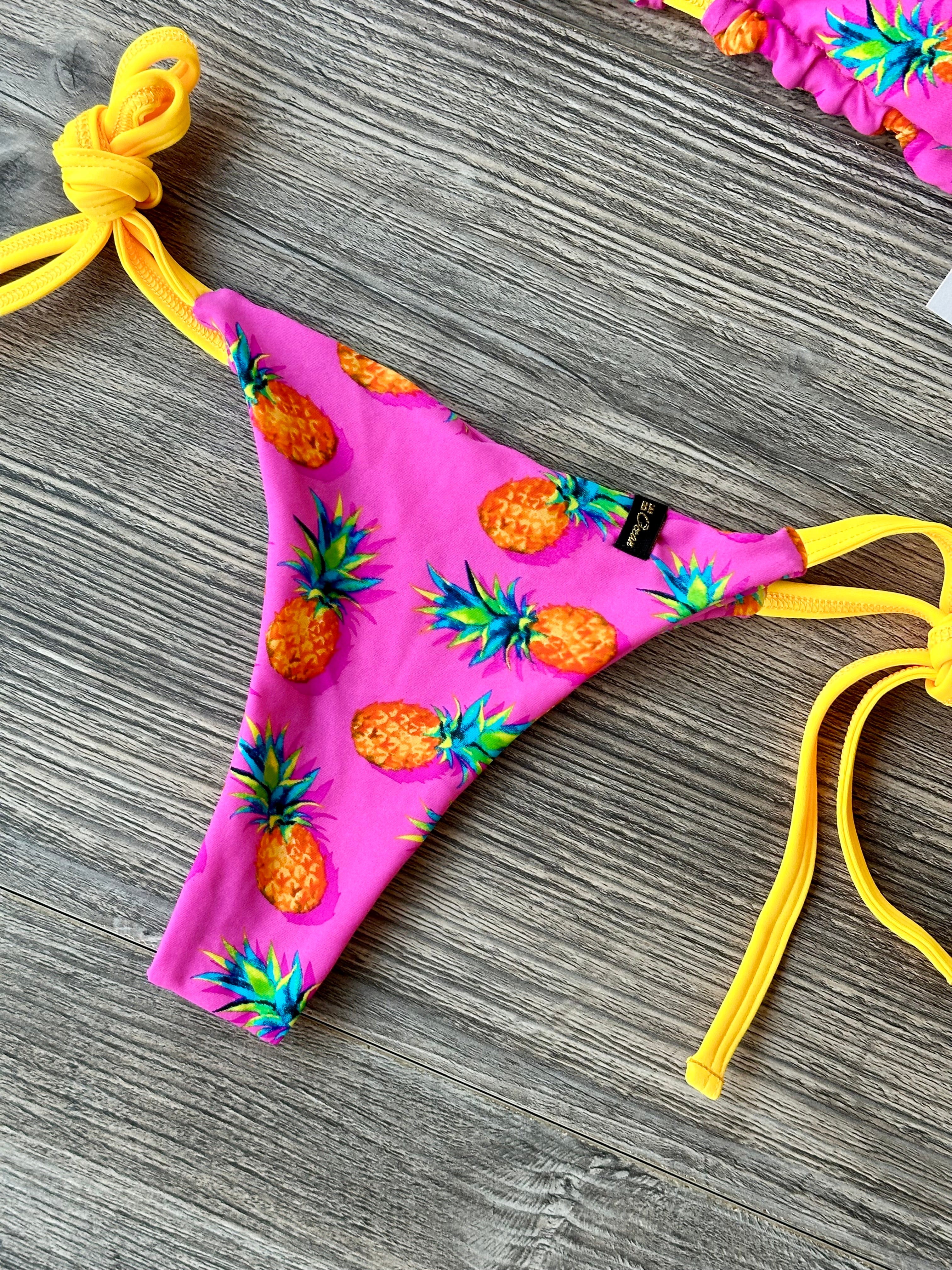 Bikini Set “Pamela” Piña